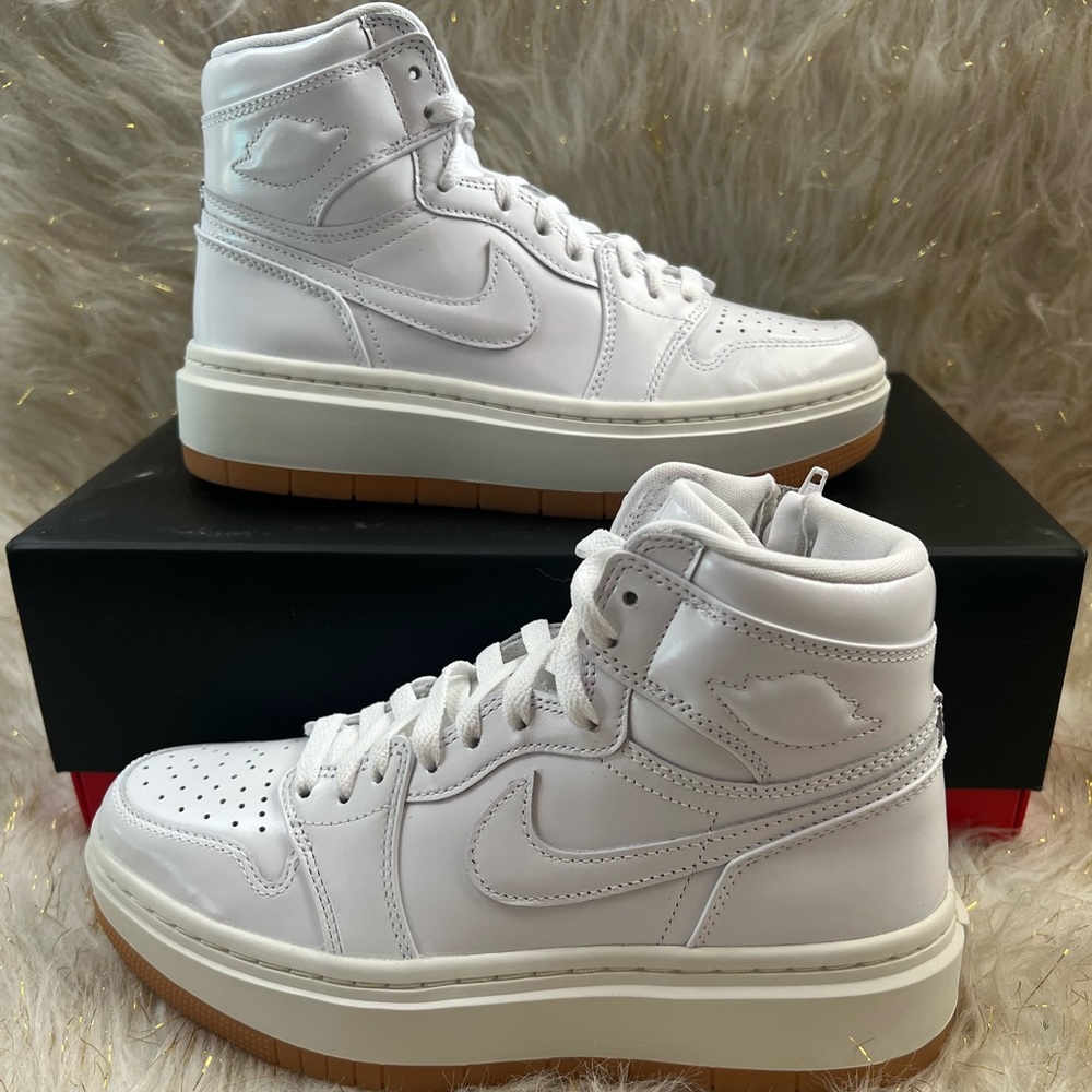 Jordan 1 elevate